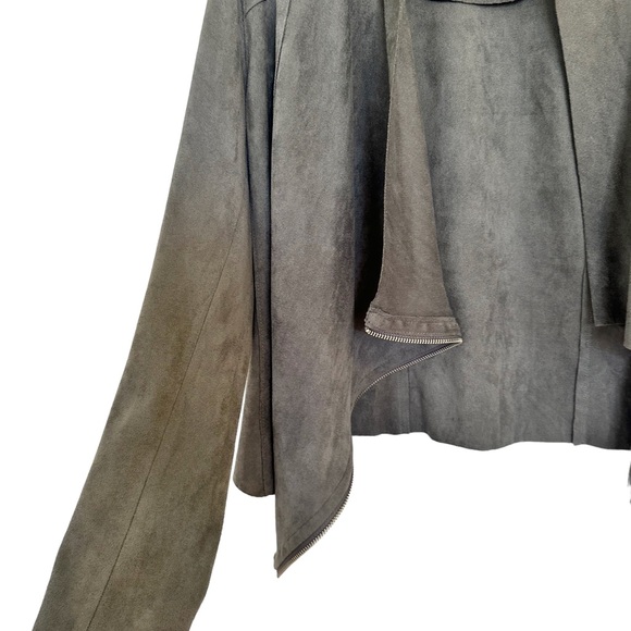 Blank NYC Faux Wrap Vegan Suede Asymmetrical Zip Draped Moto Jacket Grey Medium - Picture 4 of 8